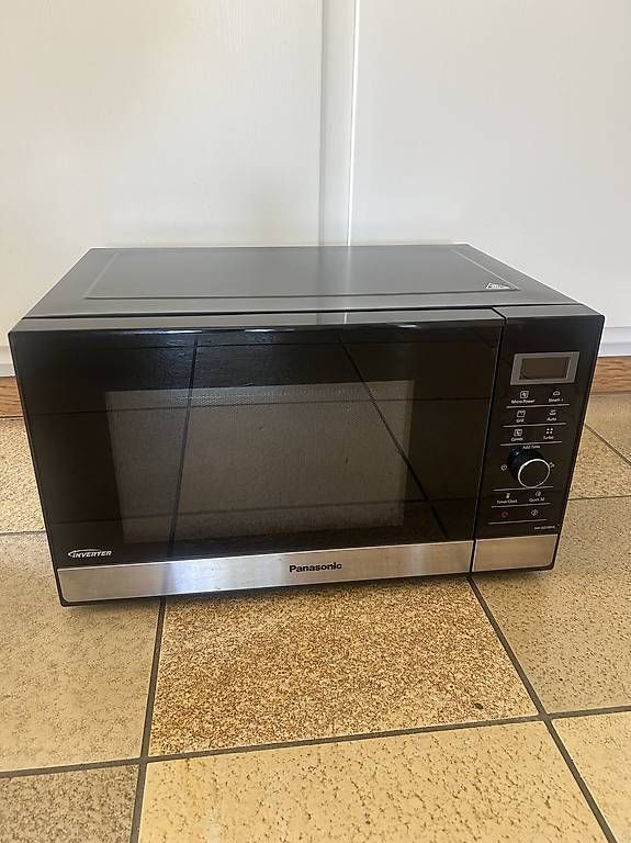 Elettrodomestici da cucina: Panasonic Mikrowelle mit Grill Funktion – Usato da Bachs venduto da jok_8p6r