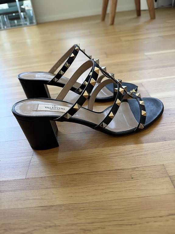 Valentino Scarpe da donna: Valentino Rockstuds 39,5 – Usato da Zürich venduto da isa_6gz2 3