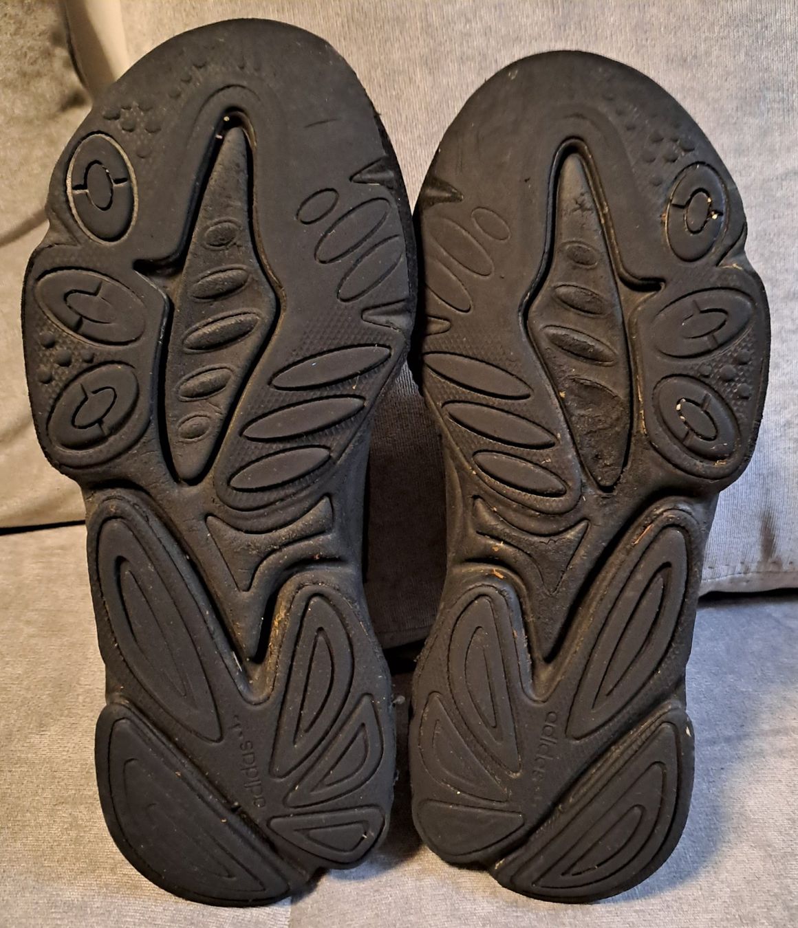 Adidas Herrenschuhe: Freizeit-Turnschuh_Adidas_Gr.37 1/3_schwarz – Gebraucht aus Niederweningen von schlossgeist8158 4