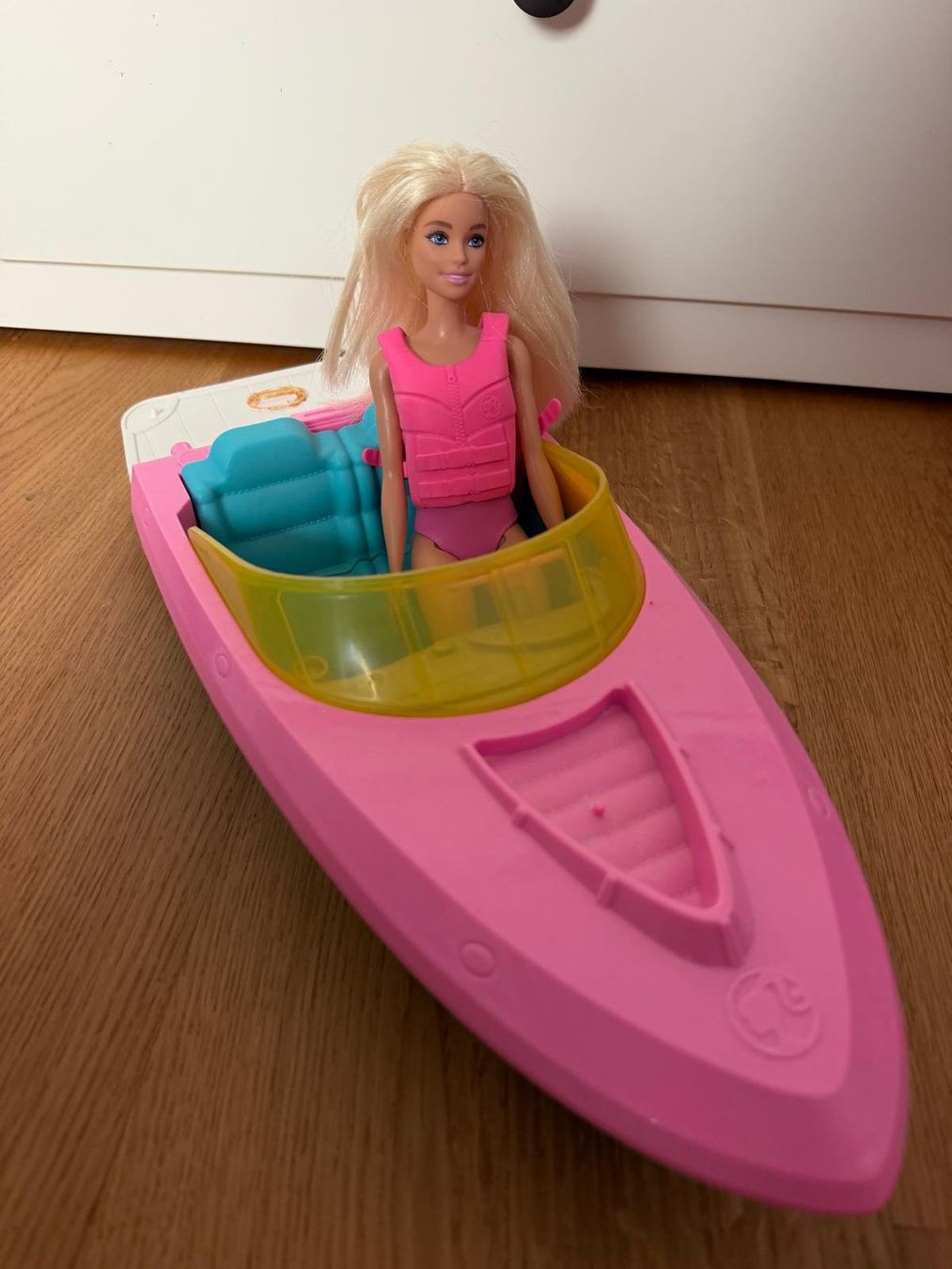 Giocattoli: Barbie Boot mit Puppe – Usato da Wettswil venduto da _Hi_There 1