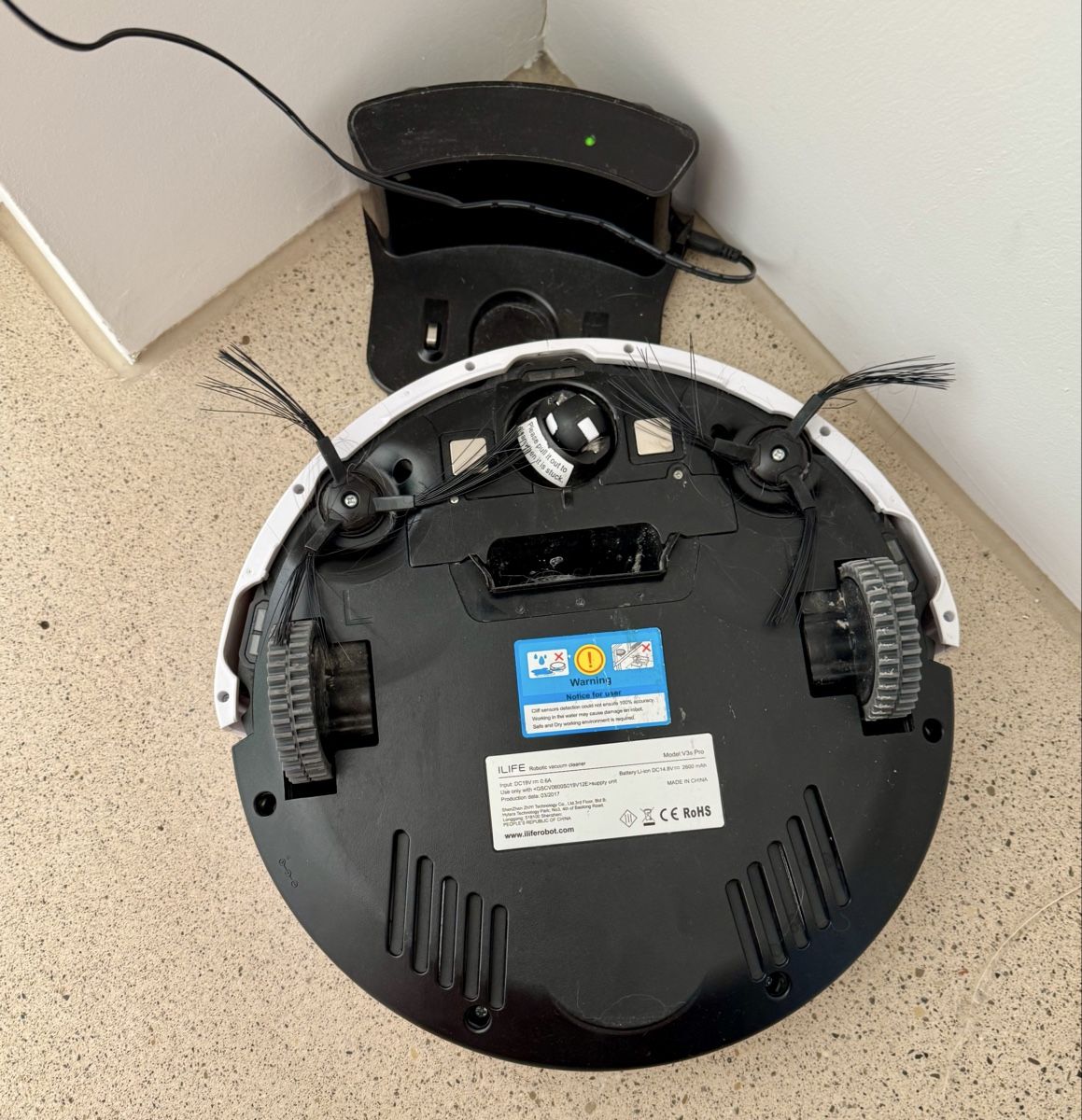Aspirapolveri & Accessori: ILIFE V3s Pro Robot Vacuum Cleaner  – Usato da Zürich venduto da di_archive 1