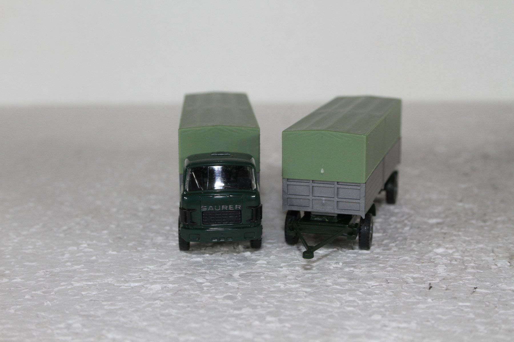 Roskopf Modellini d'auto: Roskopf Saurer Anhängerzug – Usato da Triesen venduto da gleis8 1