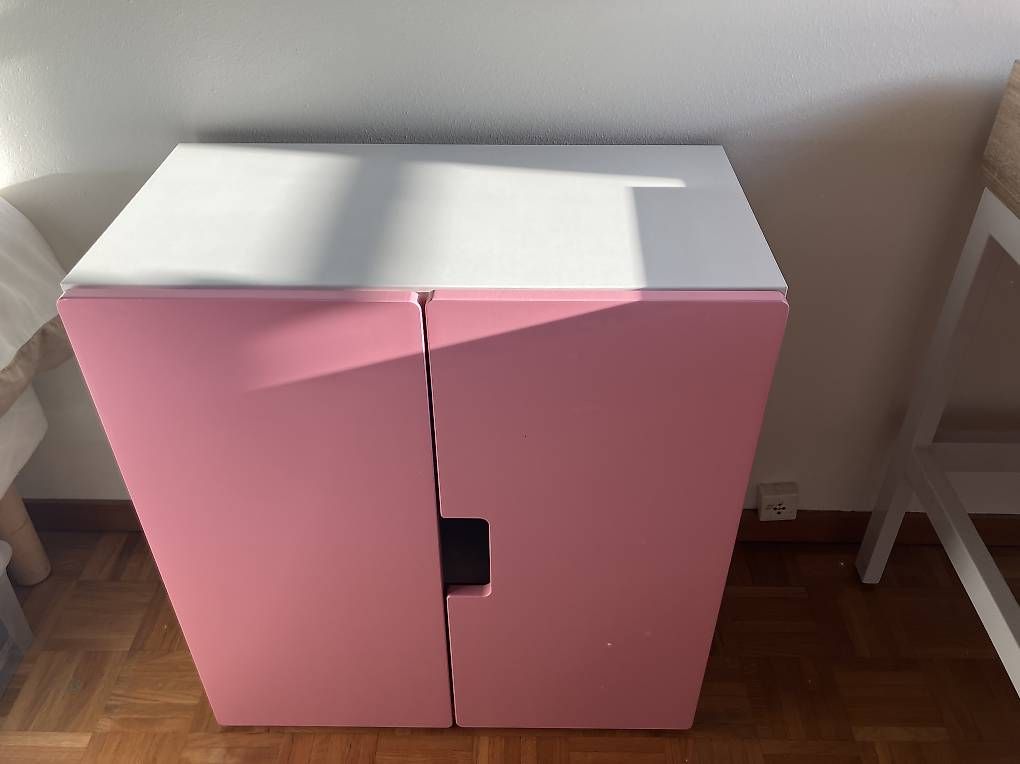 Ikea Cassettiere: Meuble IKEA SMÅSTAD blanc / rose pâle – Usato da Ecublens VD venduto da hug_bzn2 1