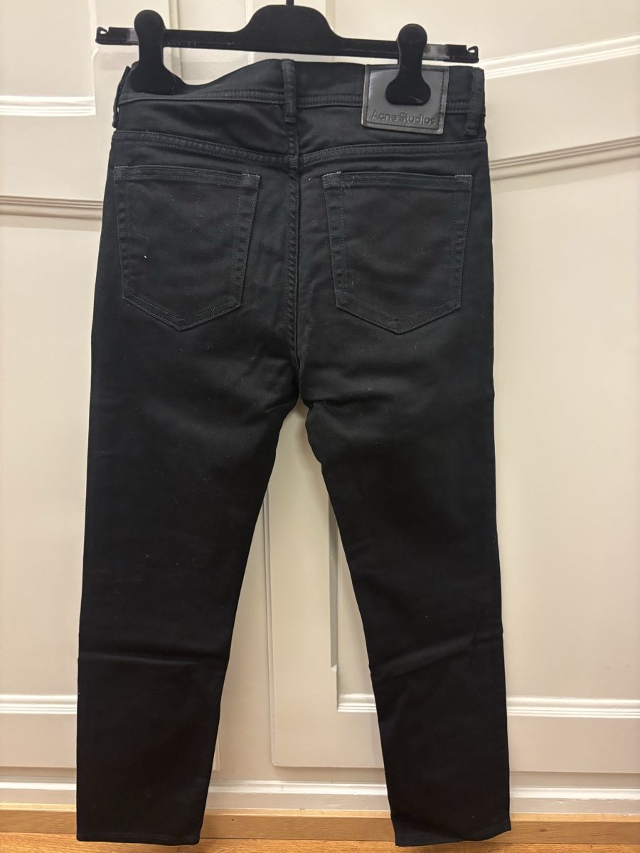 Acne Studios Jeans: Acne Studios Jeans, Melk Used Black, 28x32 – Gebraucht aus Zürich von Aapitz 1