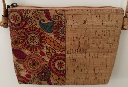 Sac bandoulière en liège, motif floral - parfait pour l'été!