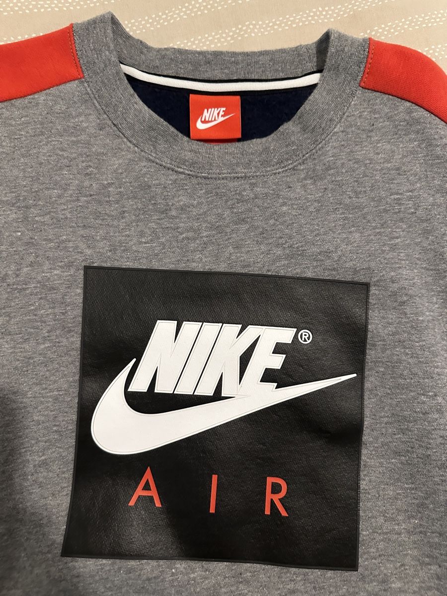 Nike Maglioni & Felpe: Nike Sweater – Nuovo (secondo la descrizione) da Bärschwil venduto da j_18996 1