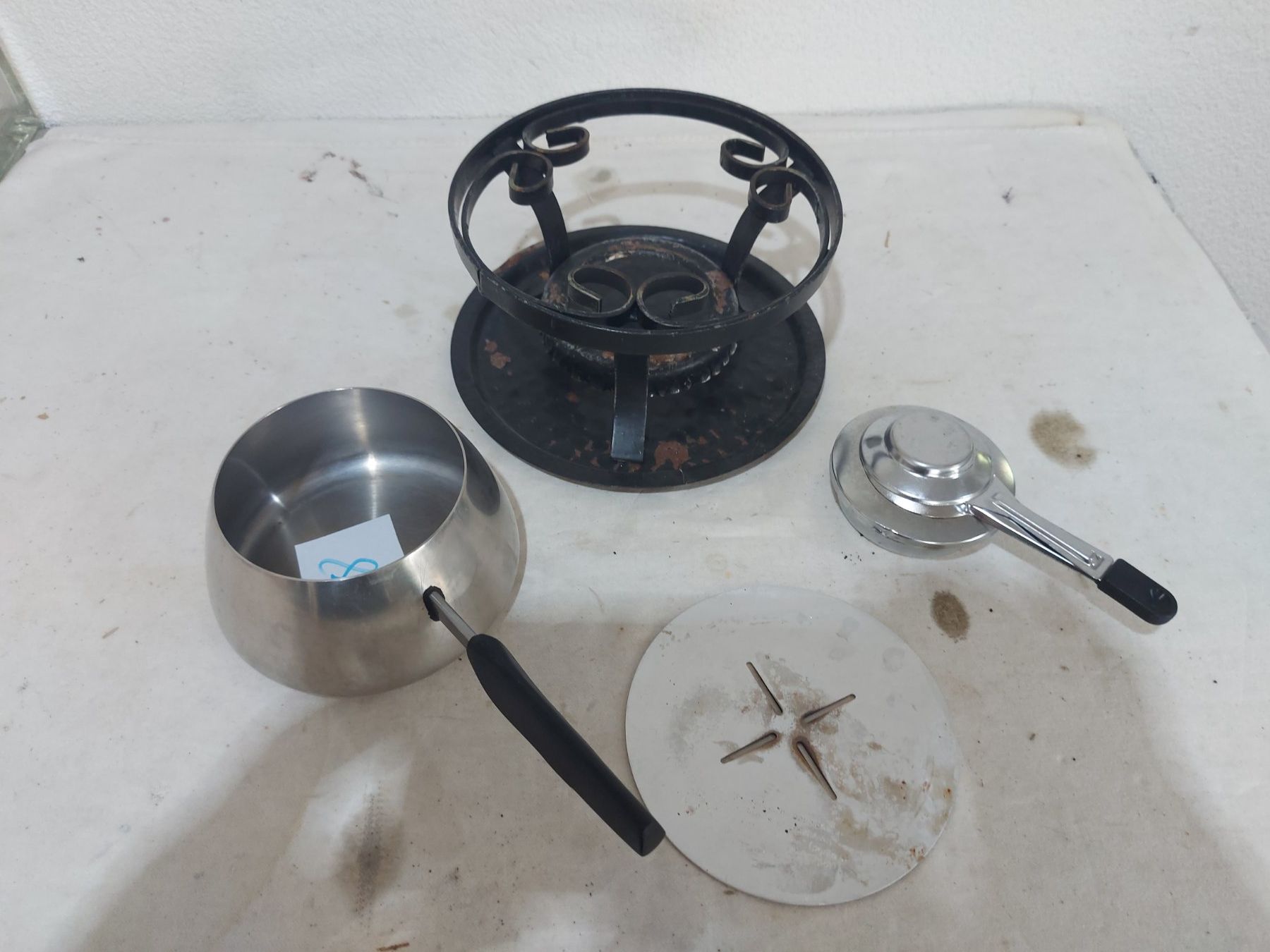Elettrodomestici da cucina: Fondue Sets mit Caquelon und Rechaud (8) – Usato da Rheinau venduto da profitronic.shop 2