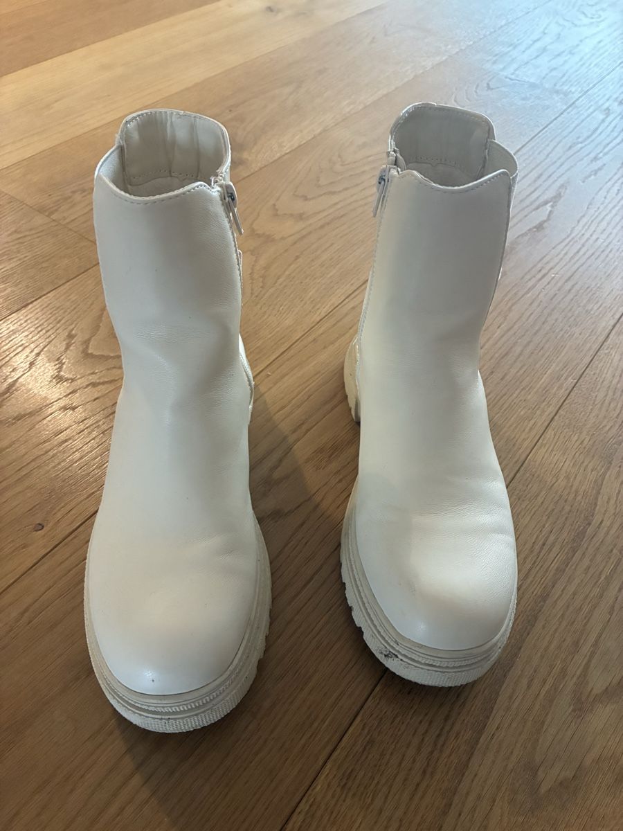Friboo Scarpe per ragazze: Stifelette, beige, Grösse 37 – Usato da Richterswil venduto da Hoschi79 2