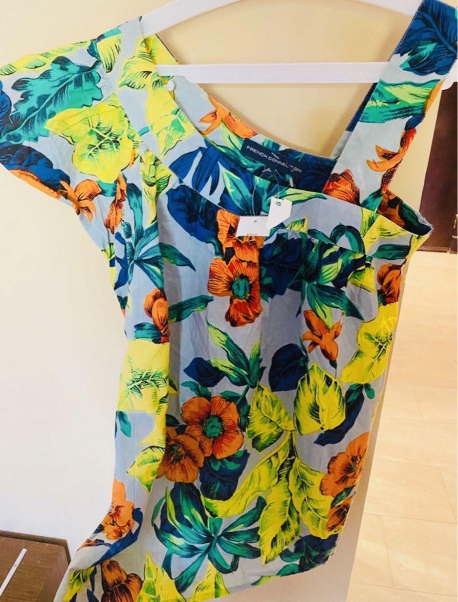 French Connection Camicette: French Connection Tropical Print spring Top, Size 10 – Nuovo e nell'imballaggio originale da Kloten venduto da jan_xn8f 1