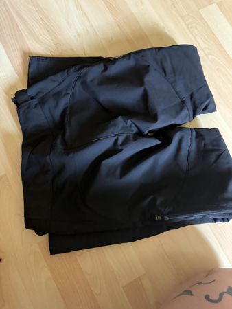 Skihose Quechua schwarz Grösse M gebraucht