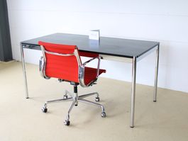 USM Haller Tisch 150x75cm | Schwarz | Neuwertig