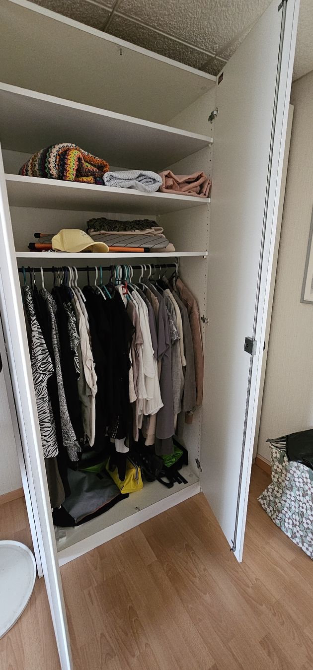Armadi: Schrank  3-Türig – Usato da Graben venduto da Roliboy68 1