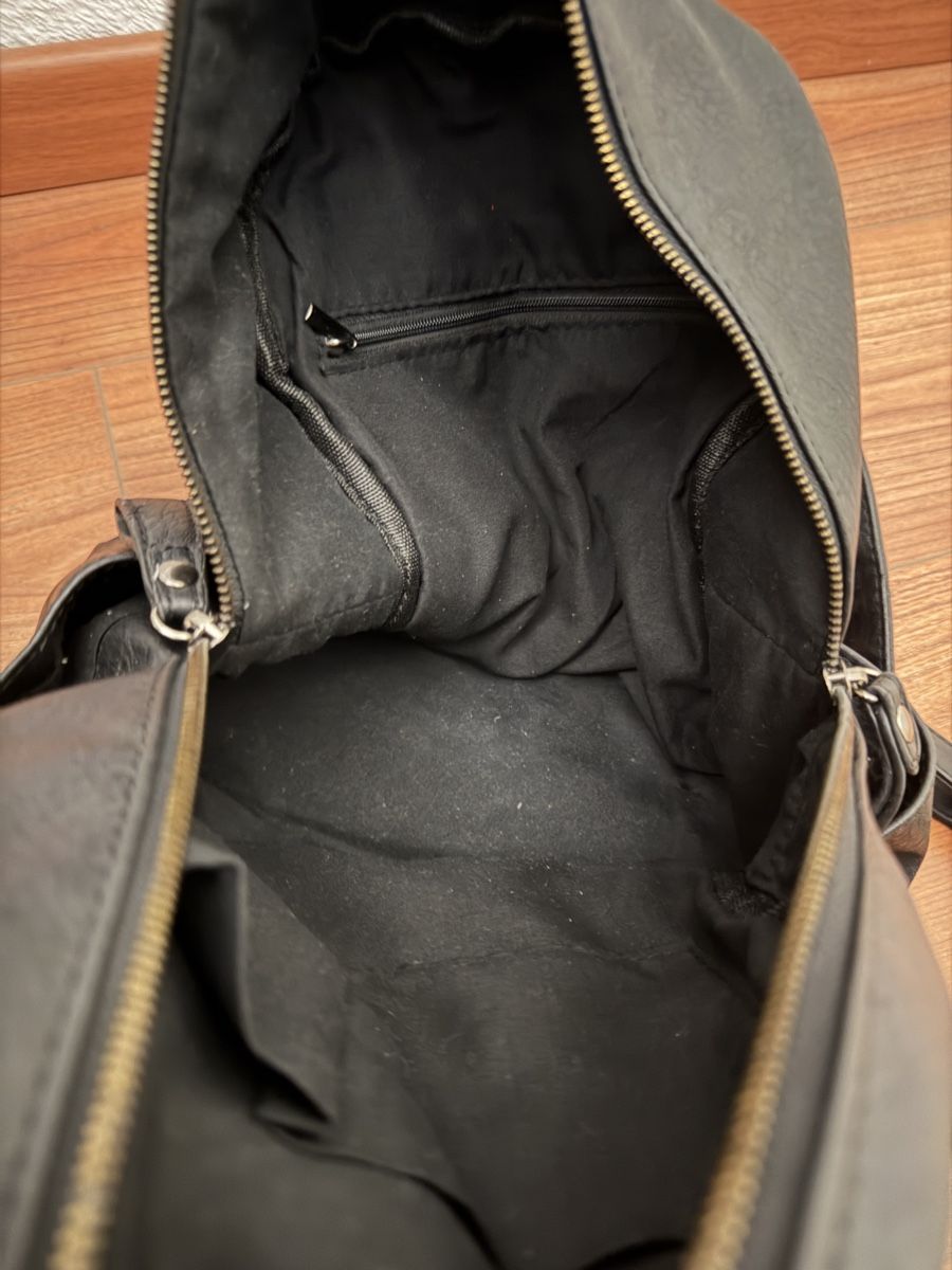 Rucksäcke: Black Studded Faux Leather Backpack – Gebraucht aus Dänikon ZH von RAFIMIKI 2