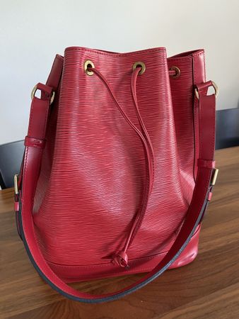 Org.Louis Vuitton Noé Epi Grand Beuteltasche Leder/ Rot
