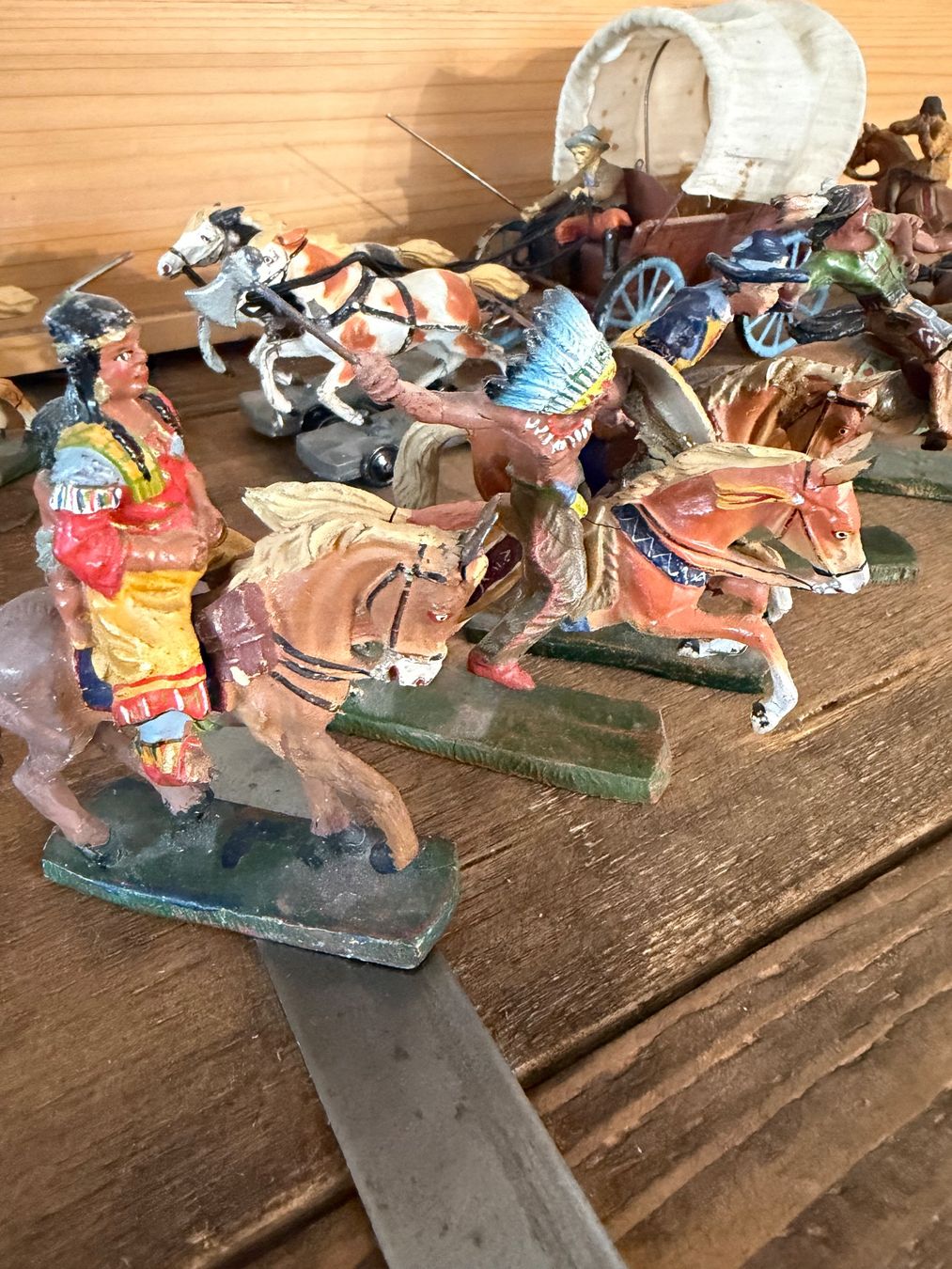 Elastolin Spielzeuge: 102 Cow-boy indiens élastolin – Gebraucht aus Ecuvillens von mcw_lx9j 1