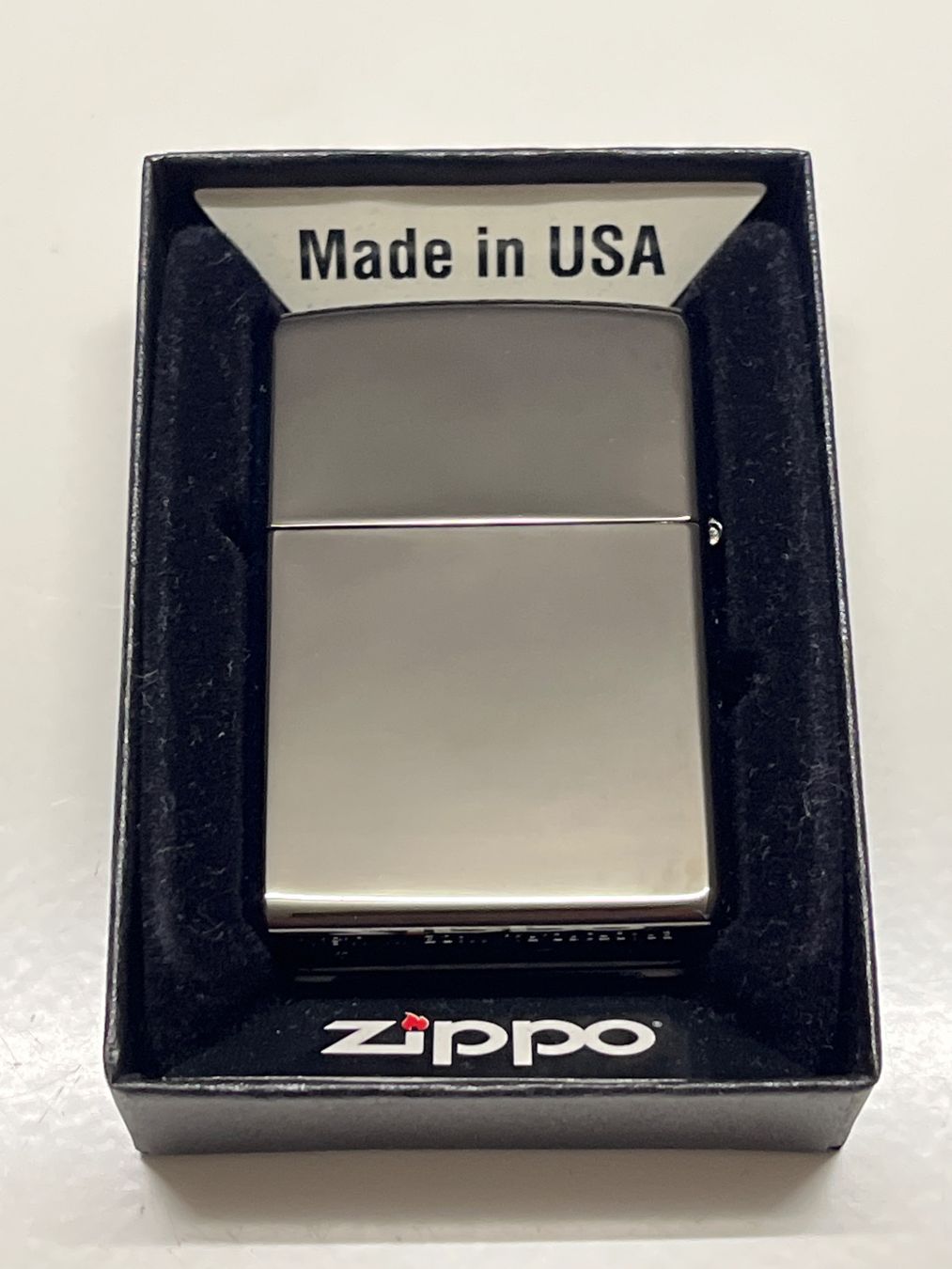 Zippo Feuerzeuge: Zippo Feuerzeug Chrome High Polished Black – Gebraucht aus Zürich von VVintage 1