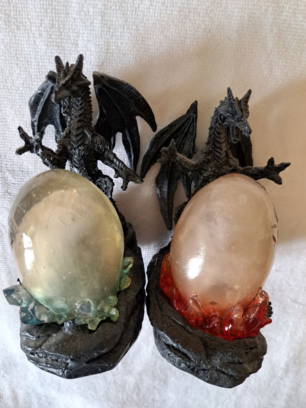 Statuette: 2 Drachen Figuren mit Ei, Farbwechselnd – Usato da Uitikon Waldegg venduto da Smeragol 9