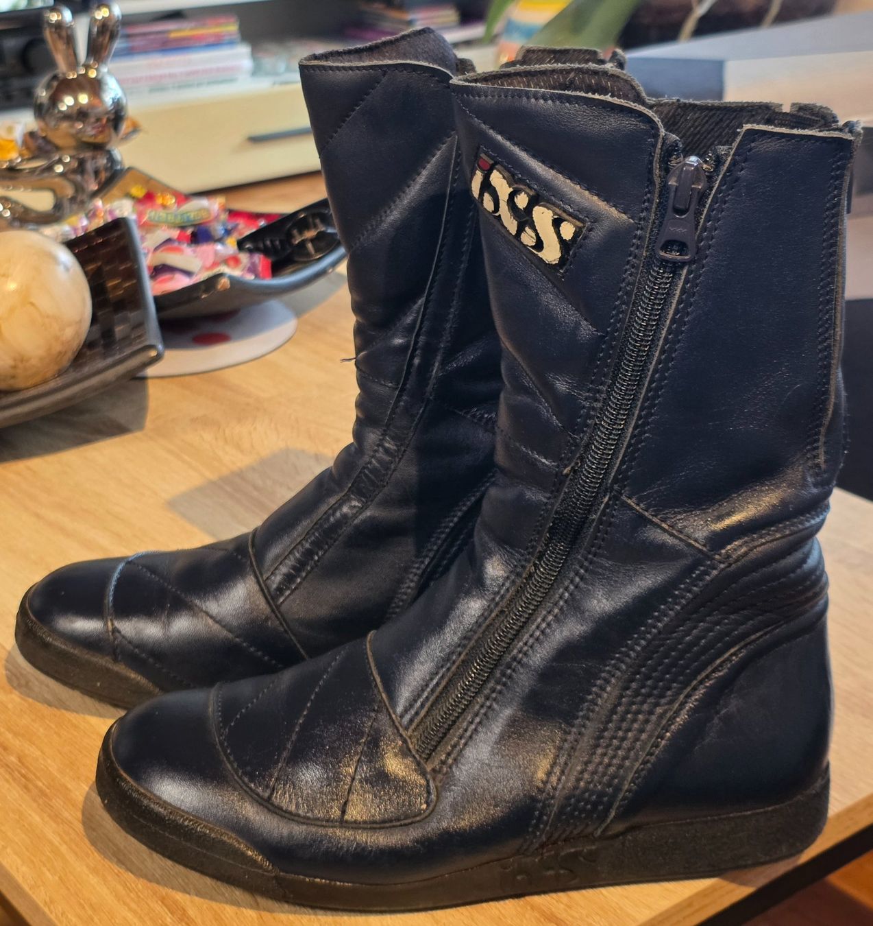 IXS Scarpe da uomo: IXS Boots Leder Grosse 40 Neuwertige – Usato da Rohrbach venduto da lod_m58r