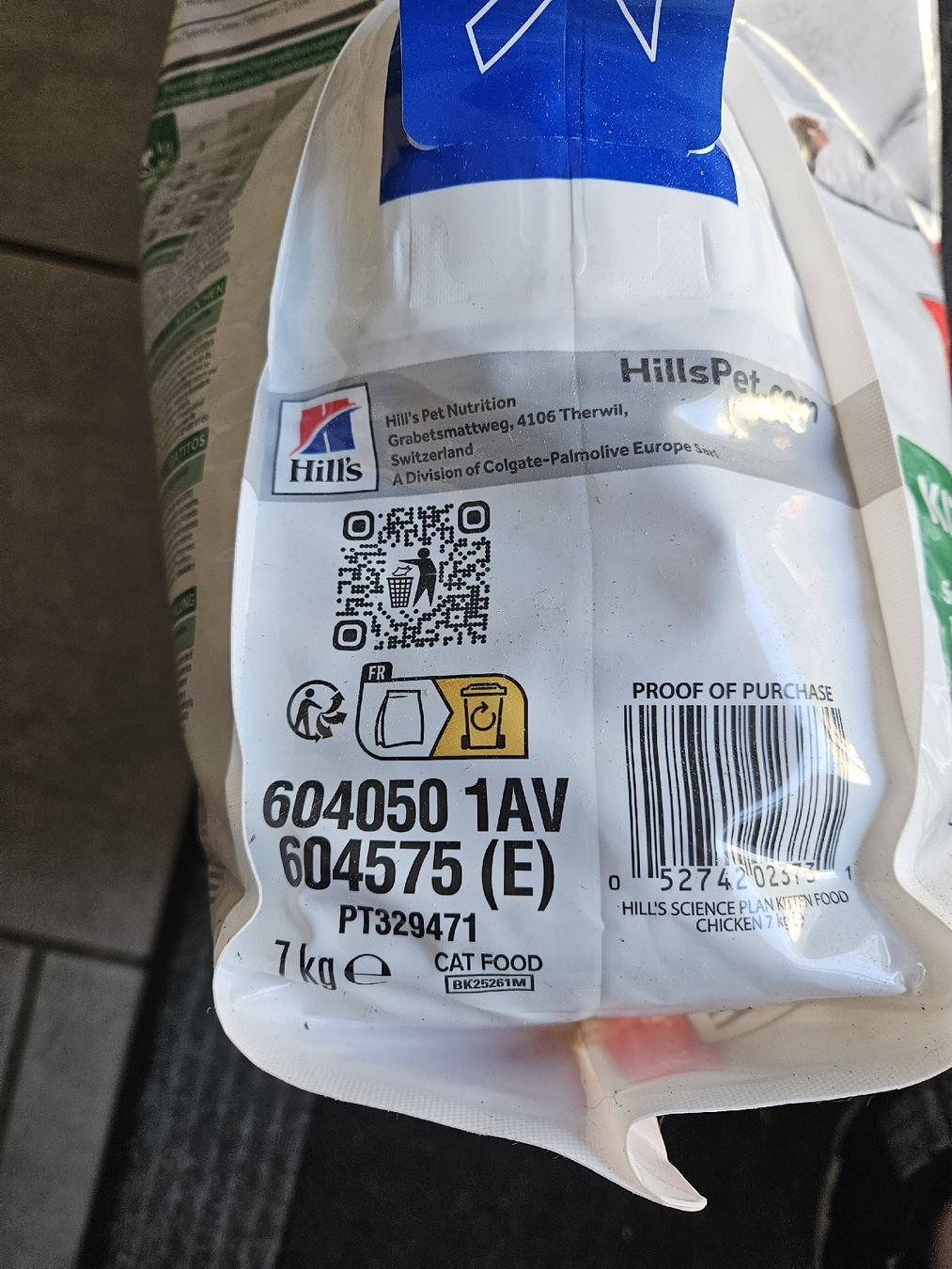 Mangimi: Hill's Science Plan Kitten, Poulet noch ca 4kg drinn – Usato da Winterthur venduto da Reinstein123 2