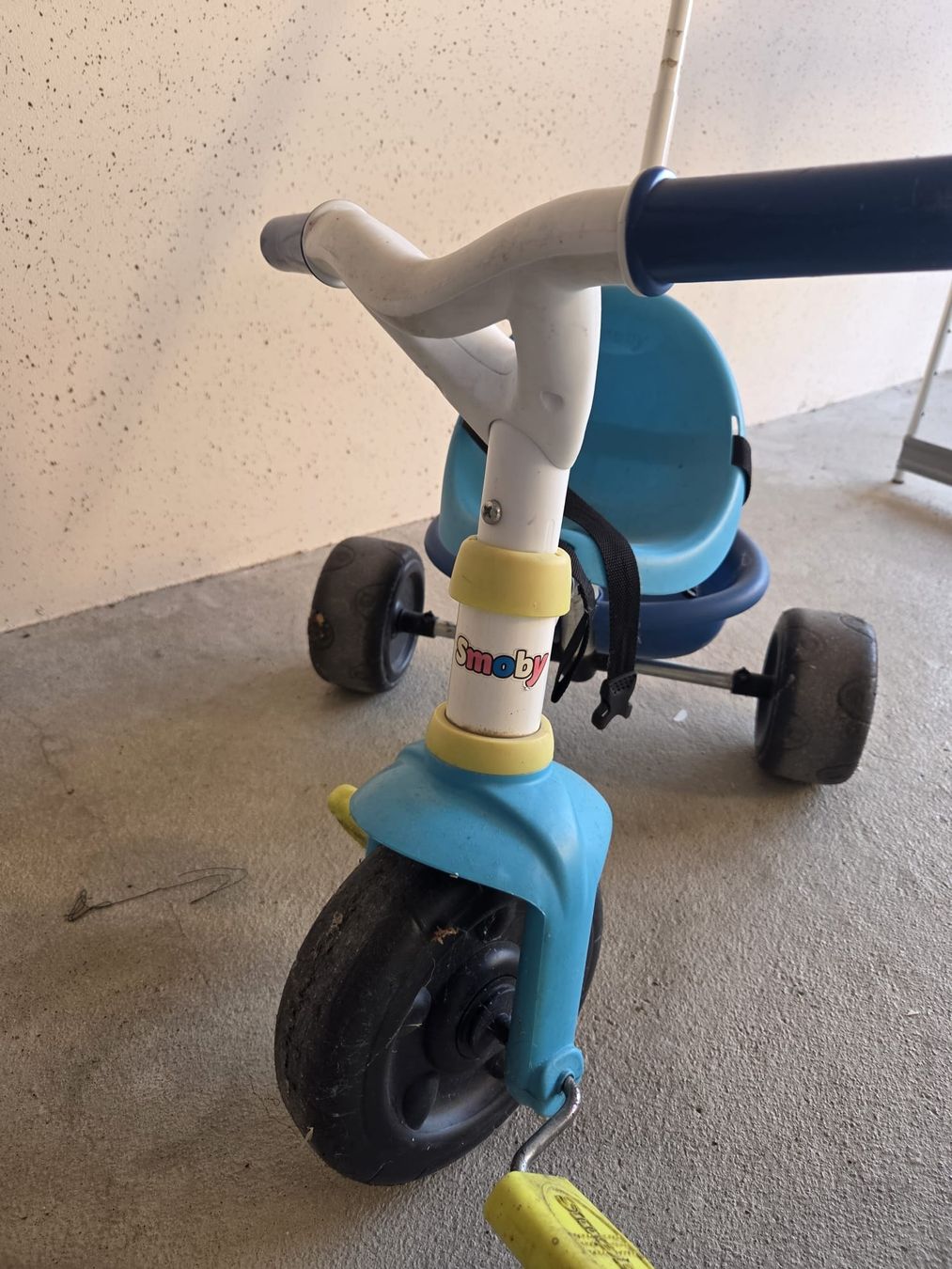 Smoby Véhicules pour enfants: Smoby Dreirad – D'occasion à Laufenburg par zer_xhq9 1