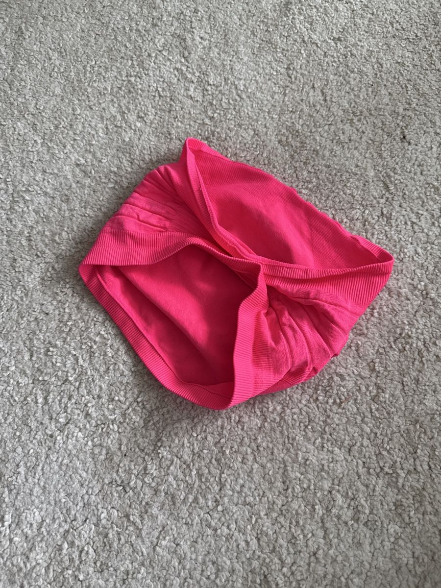 Foulards & écharpes: pinkes Schlauchtuch, Onesize – D'occasion à St. Niklausen LU par car_2562 1