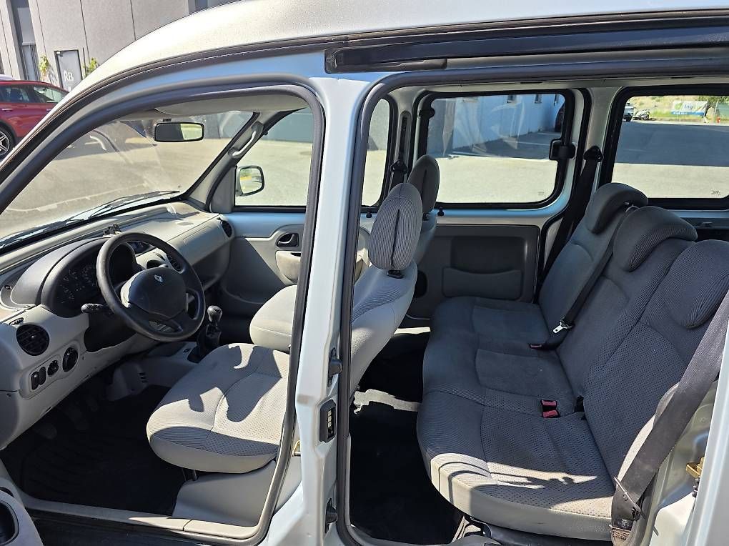 Autos: Renault Kangoo A/C  Collaudato 2025 – D'occasion à Cadenazzo par LuismacchineSagl 4