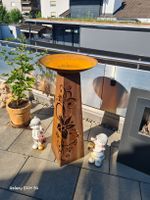 Feuerschale Metall mit Blumenmotiv Dekoration