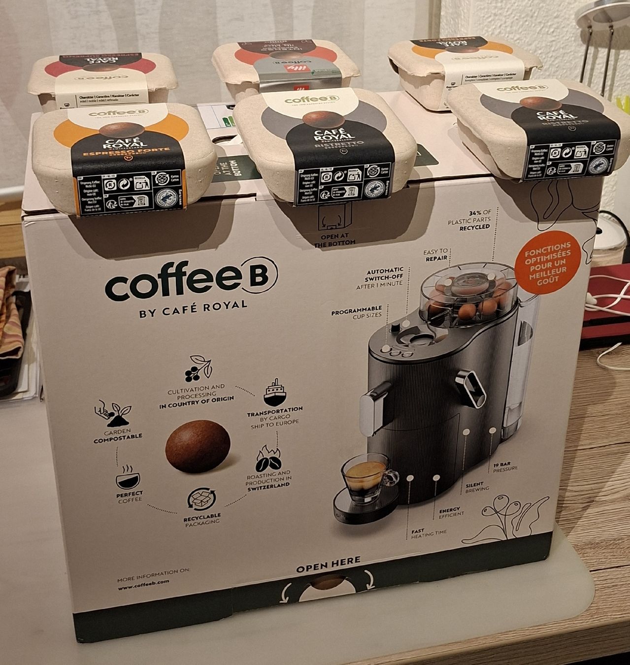 Coffee B Macchine per caffè & Macchine per espresso: Neue Kaffeemaschine Coffe B schwarz – Nuovo e nell'imballaggio originale da Hunzenschwil venduto da donata70