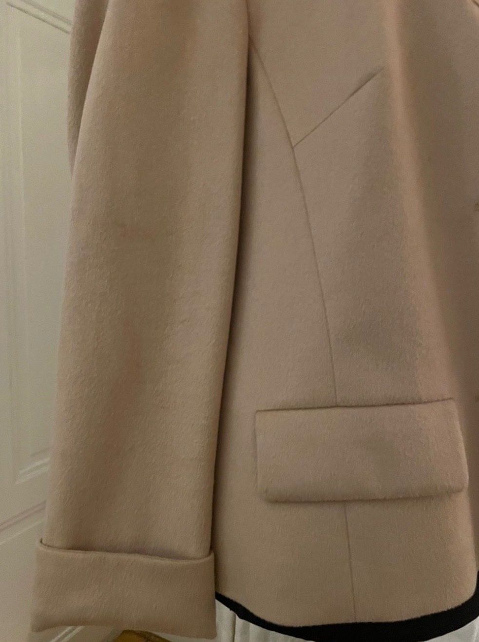 Escada Giacche: ESCADA cashmere blazer – Usato da Weisslingen venduto da Spiegelbild0 2