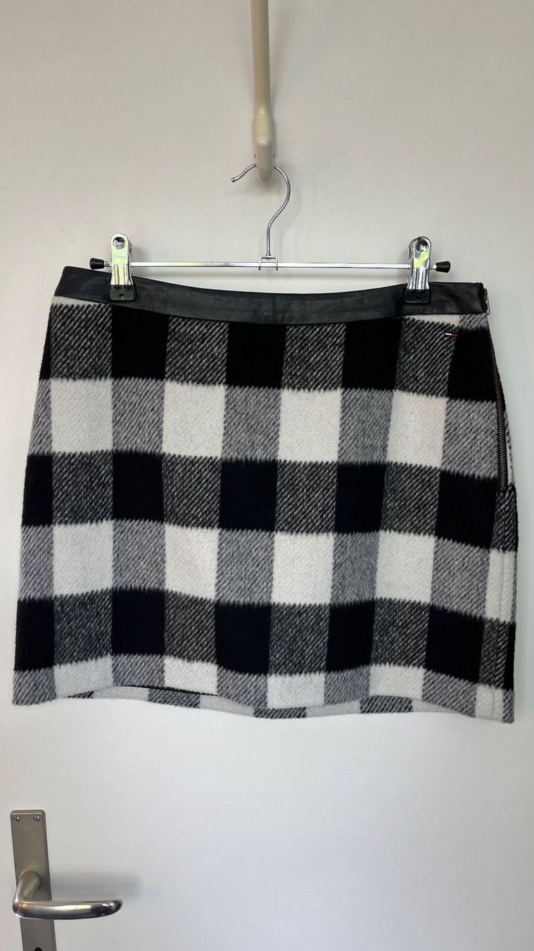 Tommy Hilfiger Gonne: Tommy Hilfiger Winterrock – Usato da Küsnacht ZH venduto da Floor1an