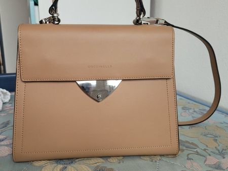 Coccinelle Handtasche, hellbraun, neuwertig, Top Zustand!