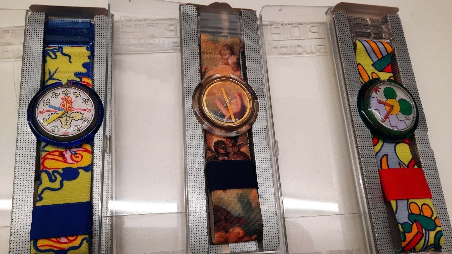 Swatch Uhren: Swatch Sammlung 13 Uhren – Neu und originalverpackt aus Seengen von Ombre03 2