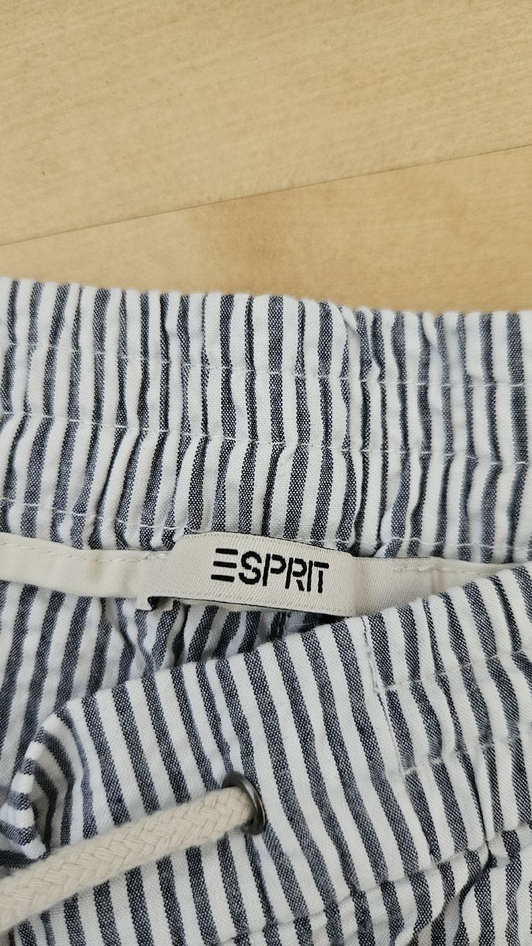 Esprit Pantaloni: Gestreifte Hose von Esprit – Nuovo (secondo la descrizione) da Zürich venduto da AlineW 1