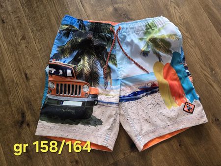 Badeshorts Grösse 158/164 mit Aufdruck guter Zustand