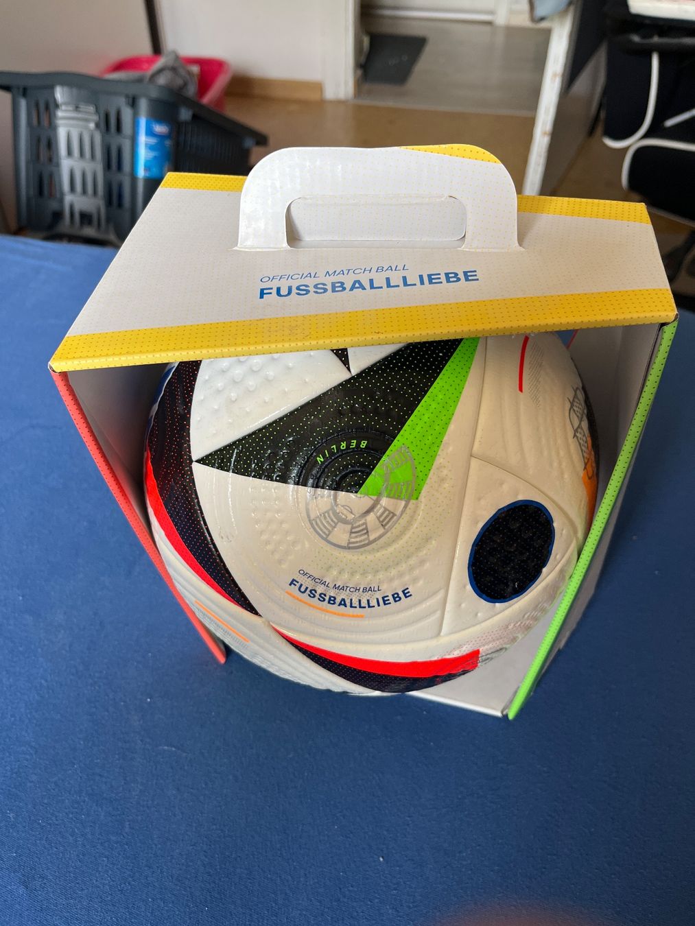 Adidas Palloni: Original EM- 2024 Ball – Nuovo (secondo la descrizione) da Derendingen venduto da Carbon10