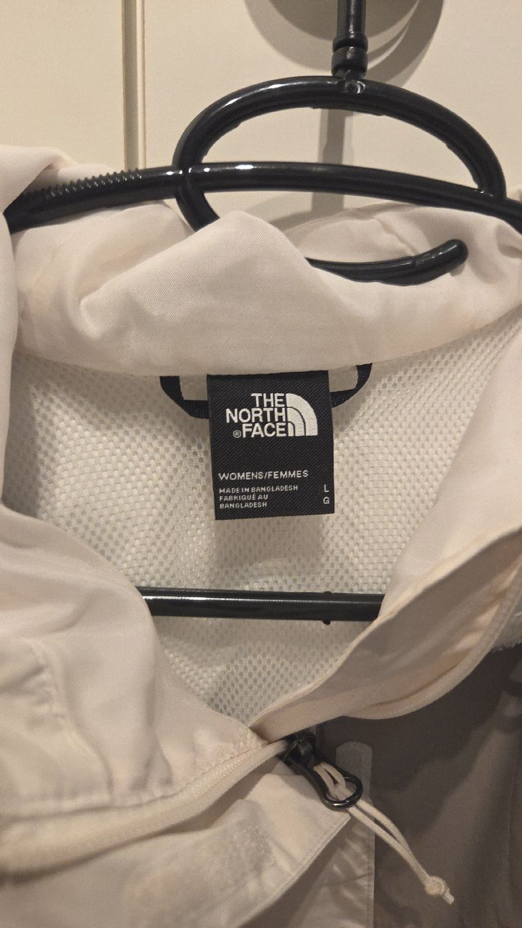 North Face Giacche: Regenjacke The North Face – Usato da Unterkulm venduto da Manubasso 1