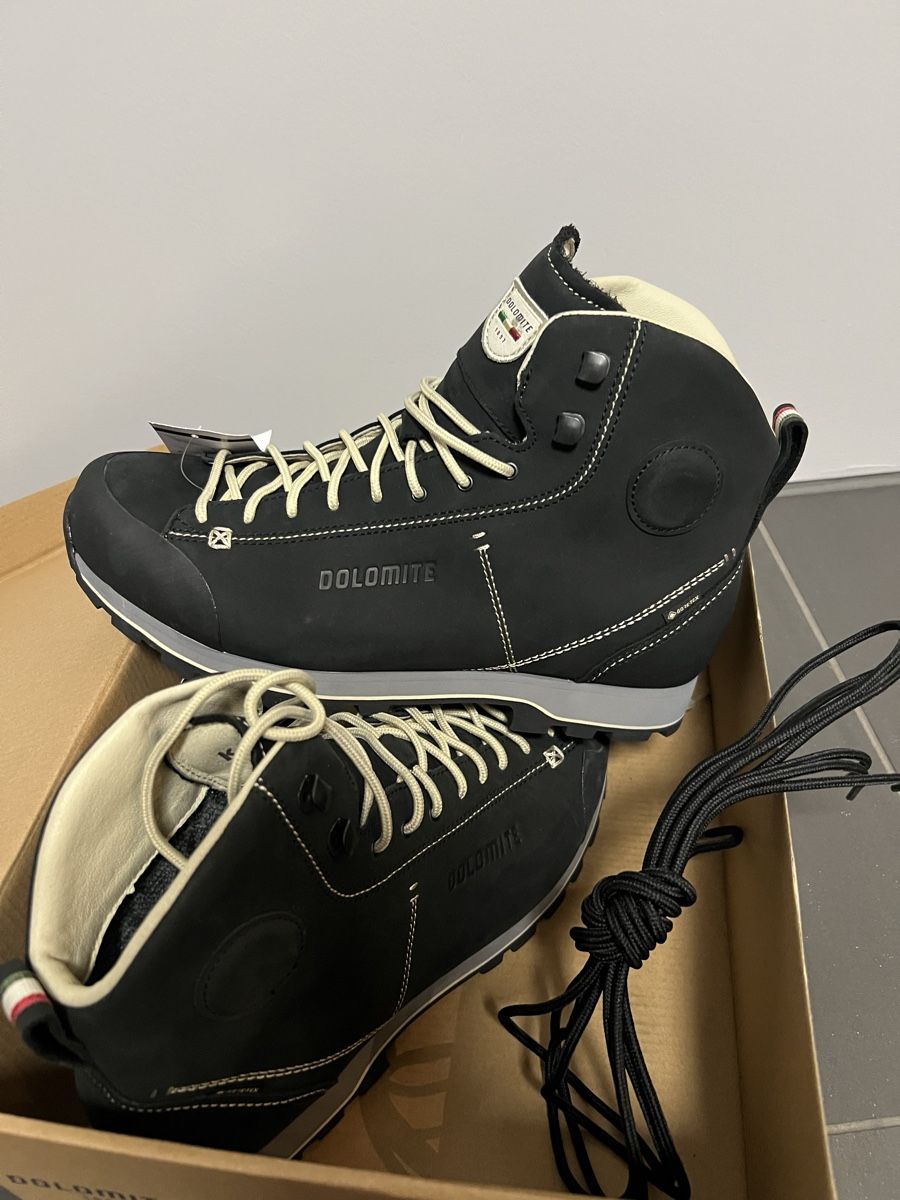 Dolomite Herrenschuhe: Dolomite Herrenschuhe Gr: 44 1/2 – Neu und originalverpackt aus Holziken von 181281 4
