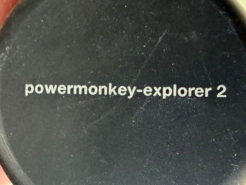 Batterie: Powermonkey Explorer 2 – Usato da Hergiswil NW venduto da Klimsen 2