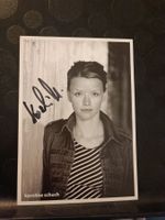 Karoline Schuch - handsignierte Autogrammkarte