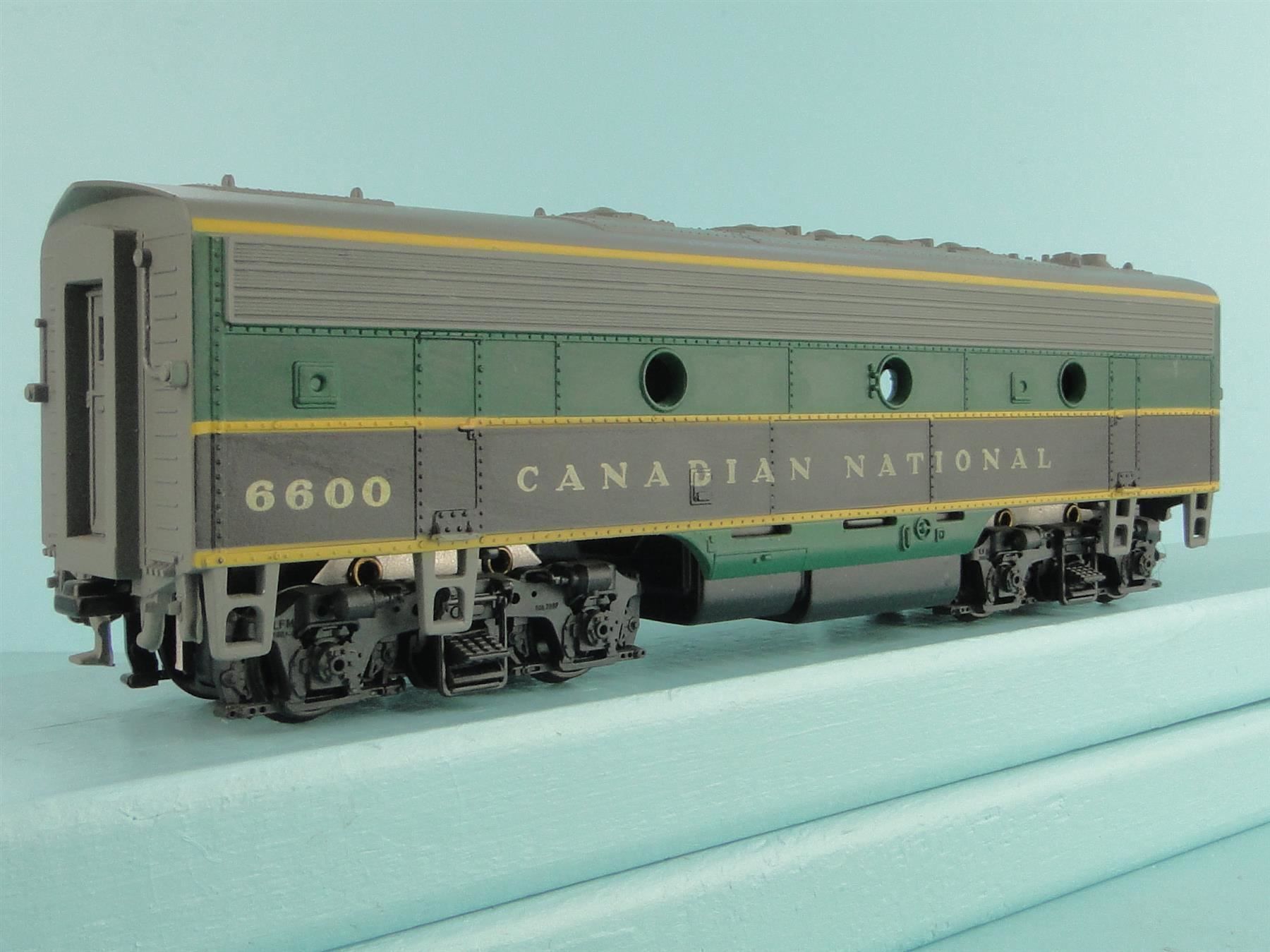 Athearn Modellini di ferrovie: Athearn F7 B-Unit CN, DUMMY – Usato da Bülach venduto da cann11 4