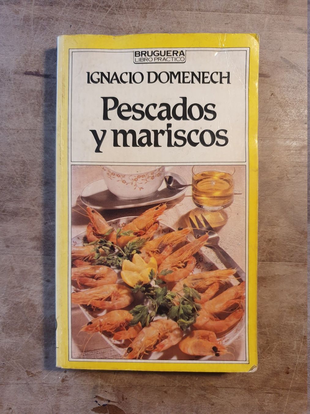 Libri: Pescados y Mariscos Ignacio Domenech – Usato da Zürich venduto da loosebone
