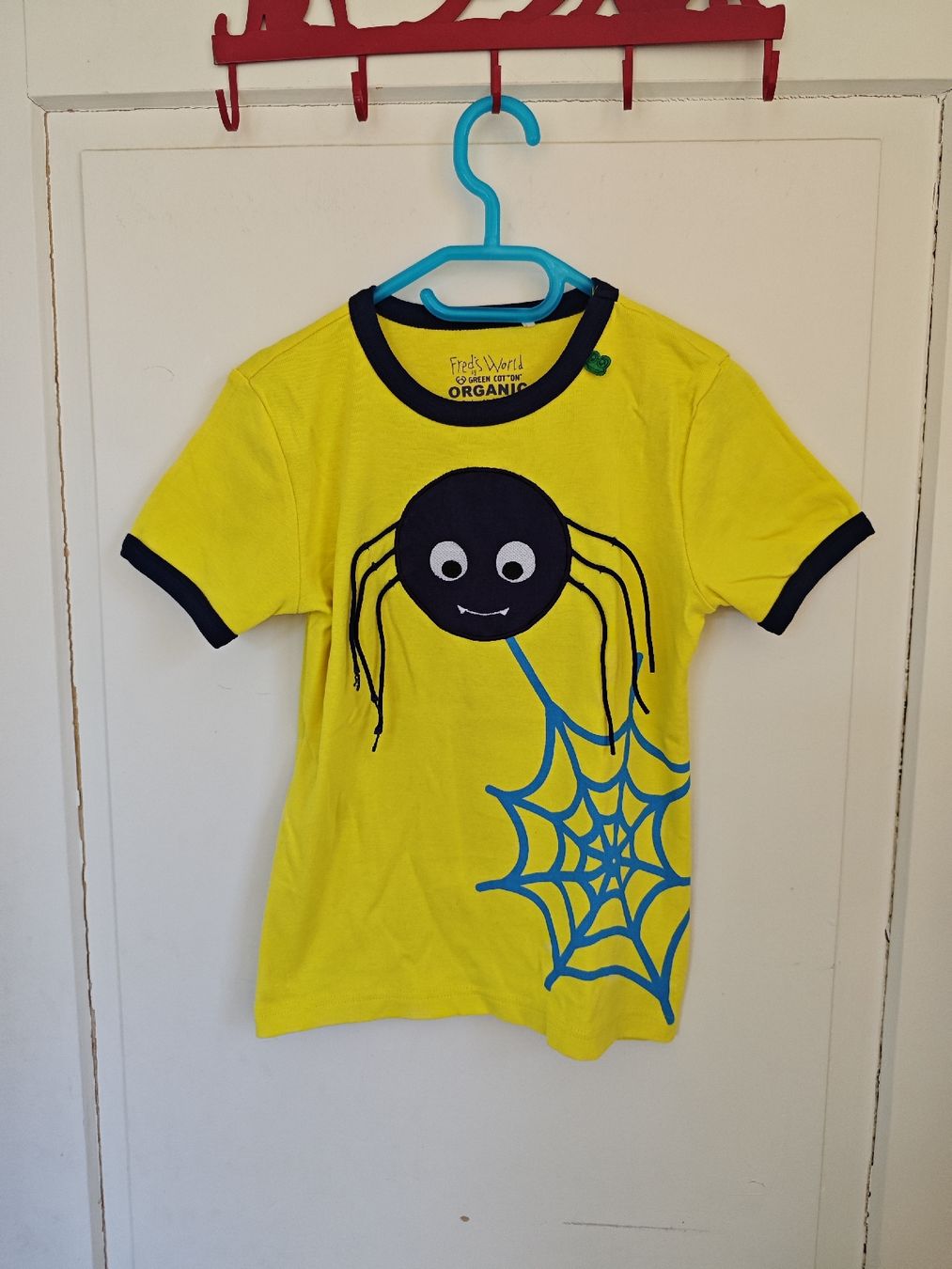 Camicie, T-shirt & Polo: T-Shirt Freds World Gr 122 – Usato da Winterthur venduto da Shorna