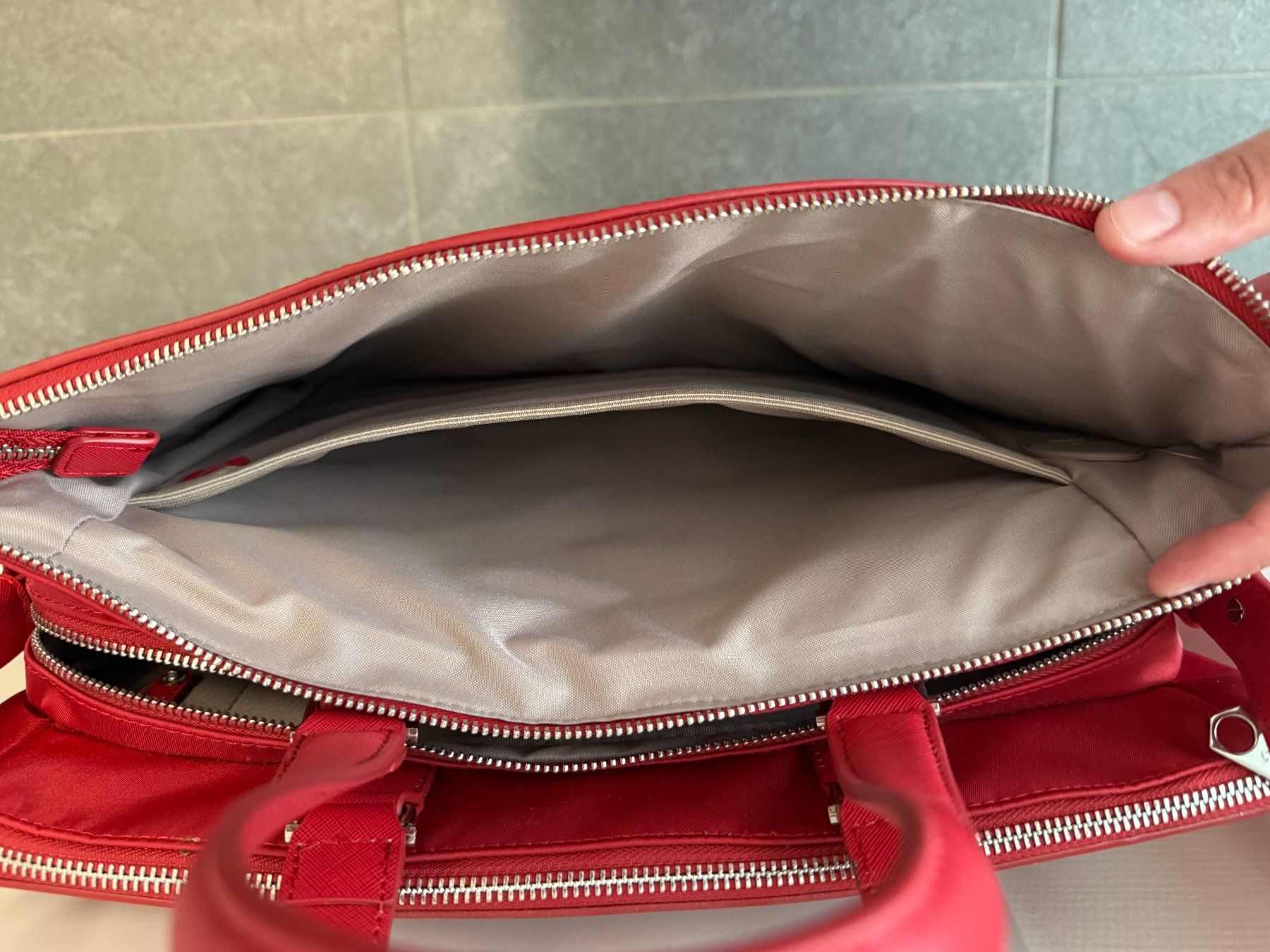 Samsonite Sacs femmes: Samsonite Laptoptasche Zalia 14.1" – Neuf (Voir description) à Männedorf par mel_st6z 4