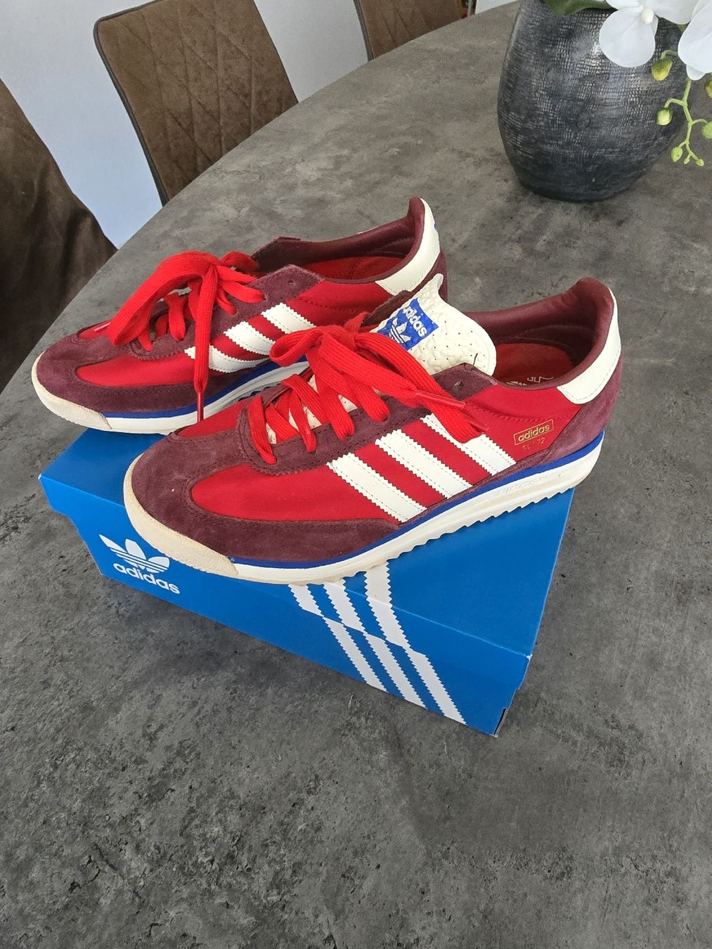 Adidas Damenschuhe: Adidas Rom Sneaker Gr. 38 2/3 Neuwertig – Neu (gemäss Beschreibung) aus Tobel von swisscap243