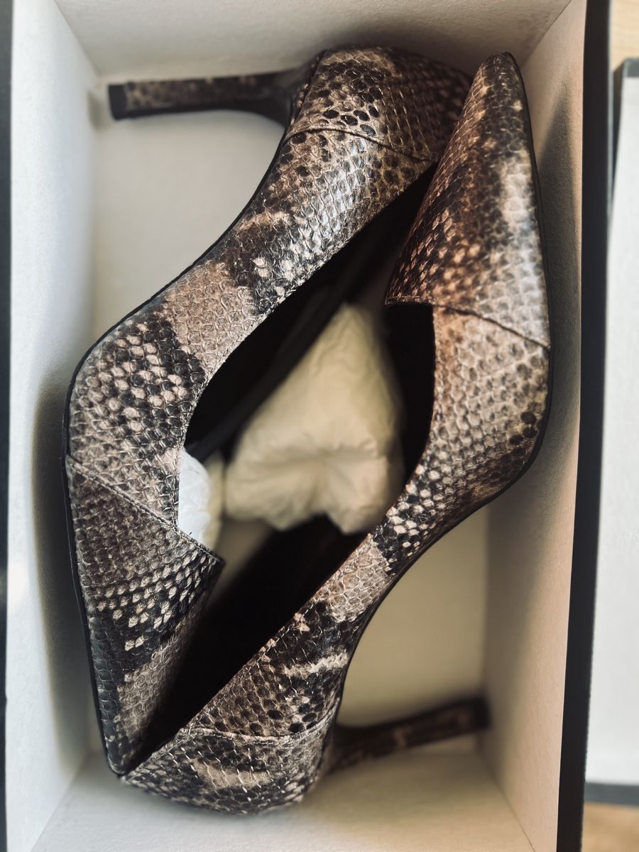 Massimo Dutti Damenschuhe: Massimo Dutti 41  cuir avec motif python – Gebraucht aus Nyon von ikel78 1