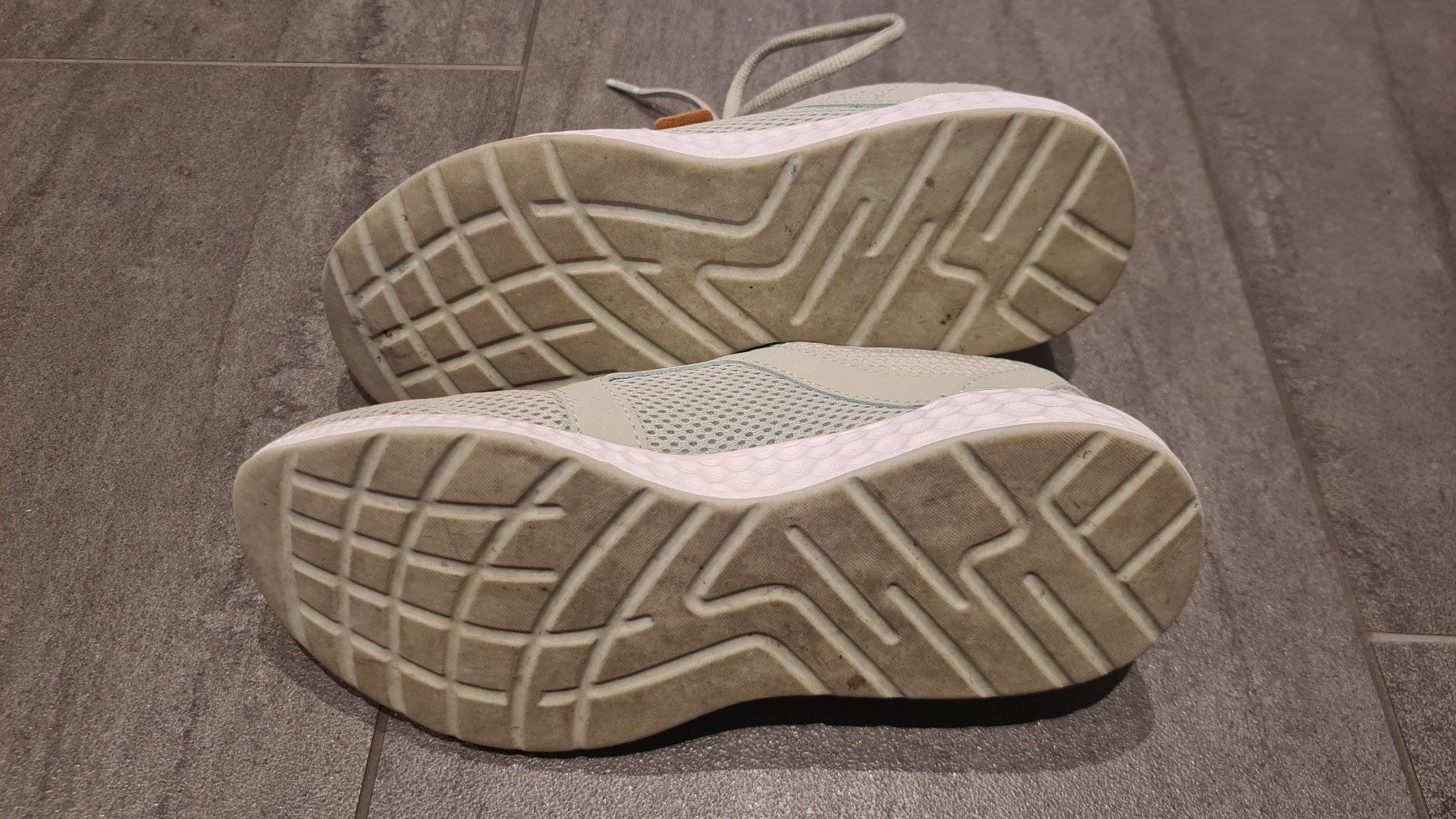 Bench Damenschuhe: Bench Sneaker Gr. 39 – Gebraucht aus Märstetten von Leha 3