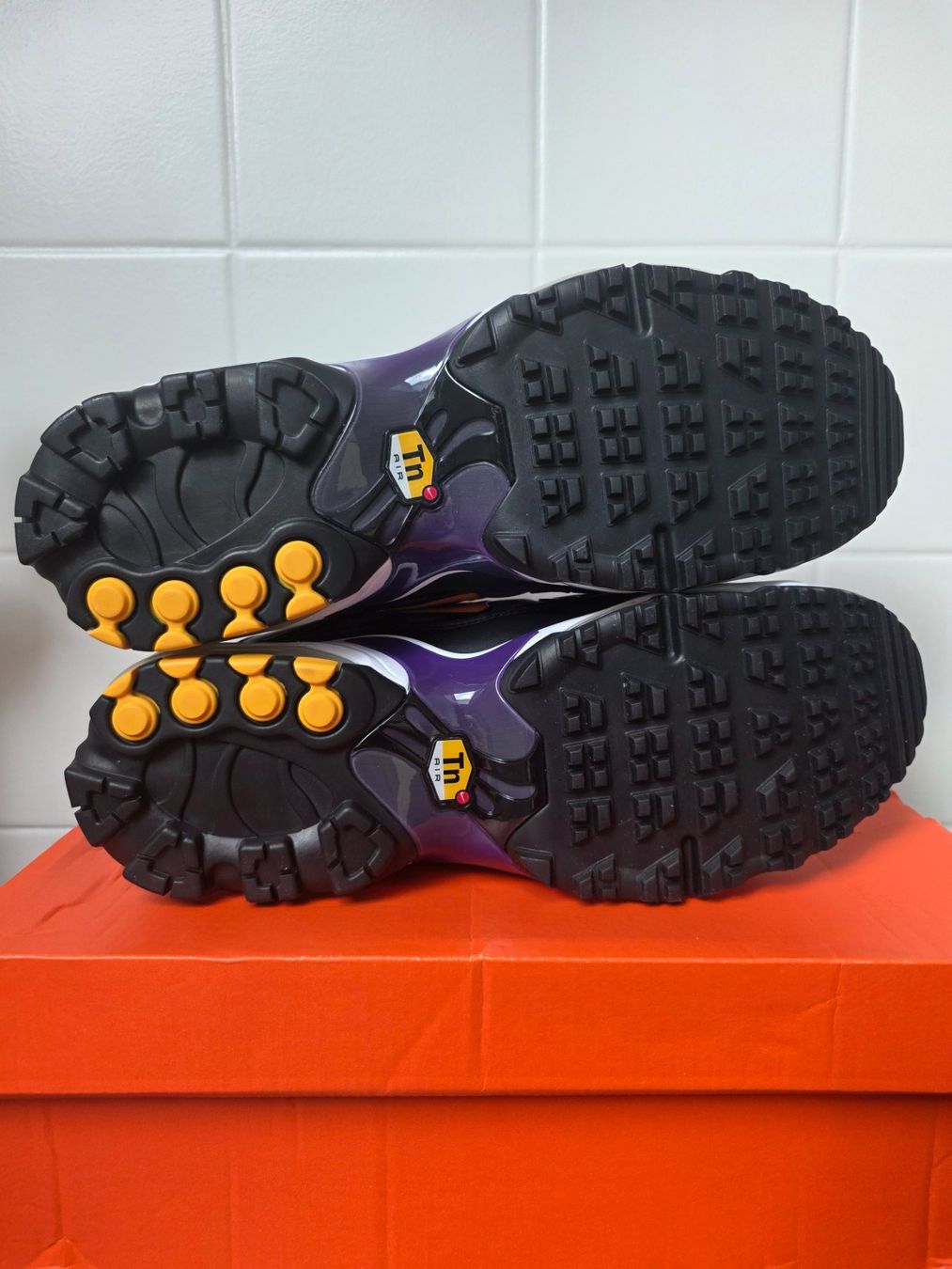 Nike Scarpe da uomo: Nike Air Max Plus G Tn – Nuovo e nell'imballaggio originale da Fleurier venduto da dav_xx8y 5