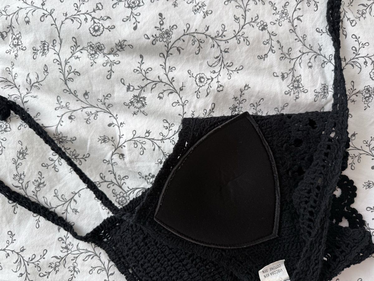 Tops: Gehäkeltes Top, schwarz, neuwertig, Sommer Hit! – Gebraucht aus Unterägeri von ann_x8pf 2