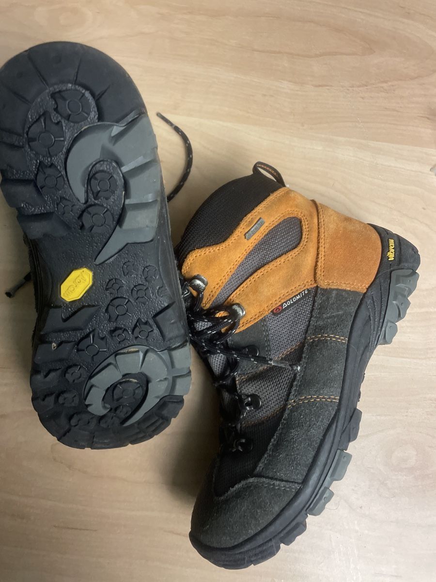 Dolomite Scarpe da uomo: Dolomite Goretex Wanderschuhe, Gr.36Top Zustand! – Usato da Obergerlafingen venduto da cabo4 2