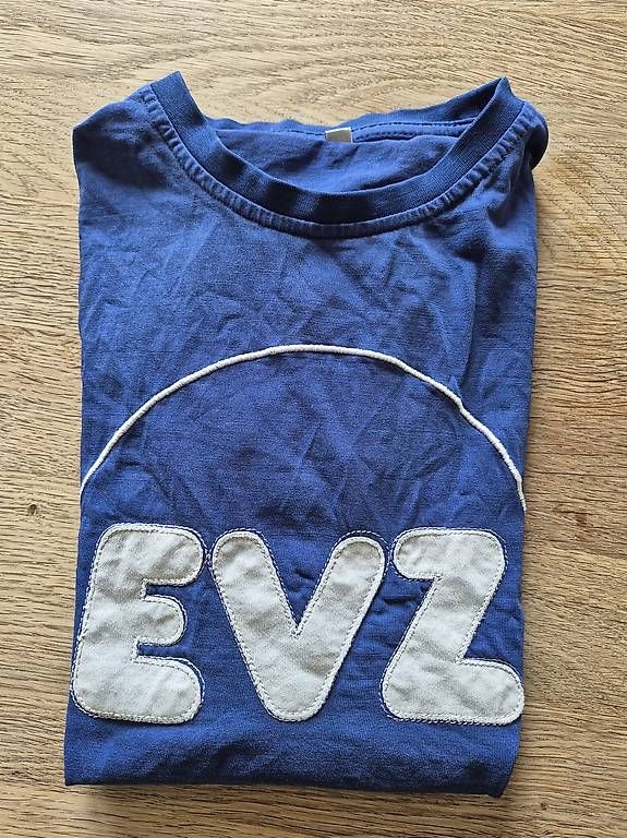 T-Shirts: EVZ Tshirt Grösse 140 – Gebraucht aus Inwil von keks86 1
